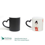 Black Heart-shaped Color Changing Photo Ceramic mugs