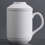 Wholesale 420ml plain white matte ceramic tea mugs with tea filter and lid manufacturers