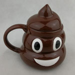 Personalized brown cartoon spoof ceramic poo shaped mugs with lid factory