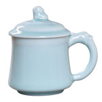 Stock celadon ceramic tea mugs with lid color glazed coffee cups suppliers